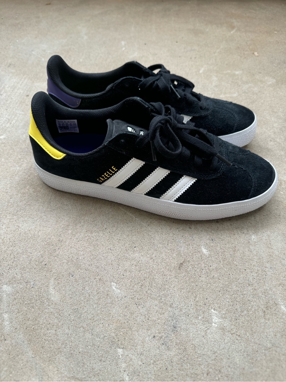 Adidas Gazelle Adv Black Suede Sneakers Size 10